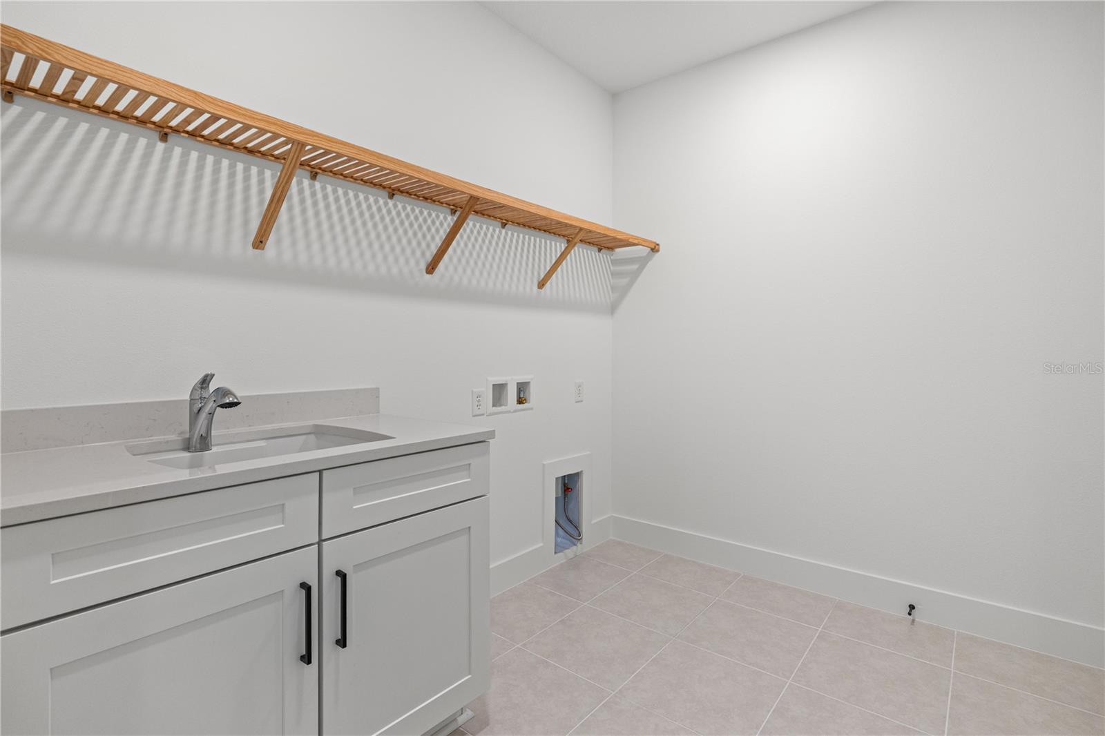 2629 WATERFRONT CIR — photo 16