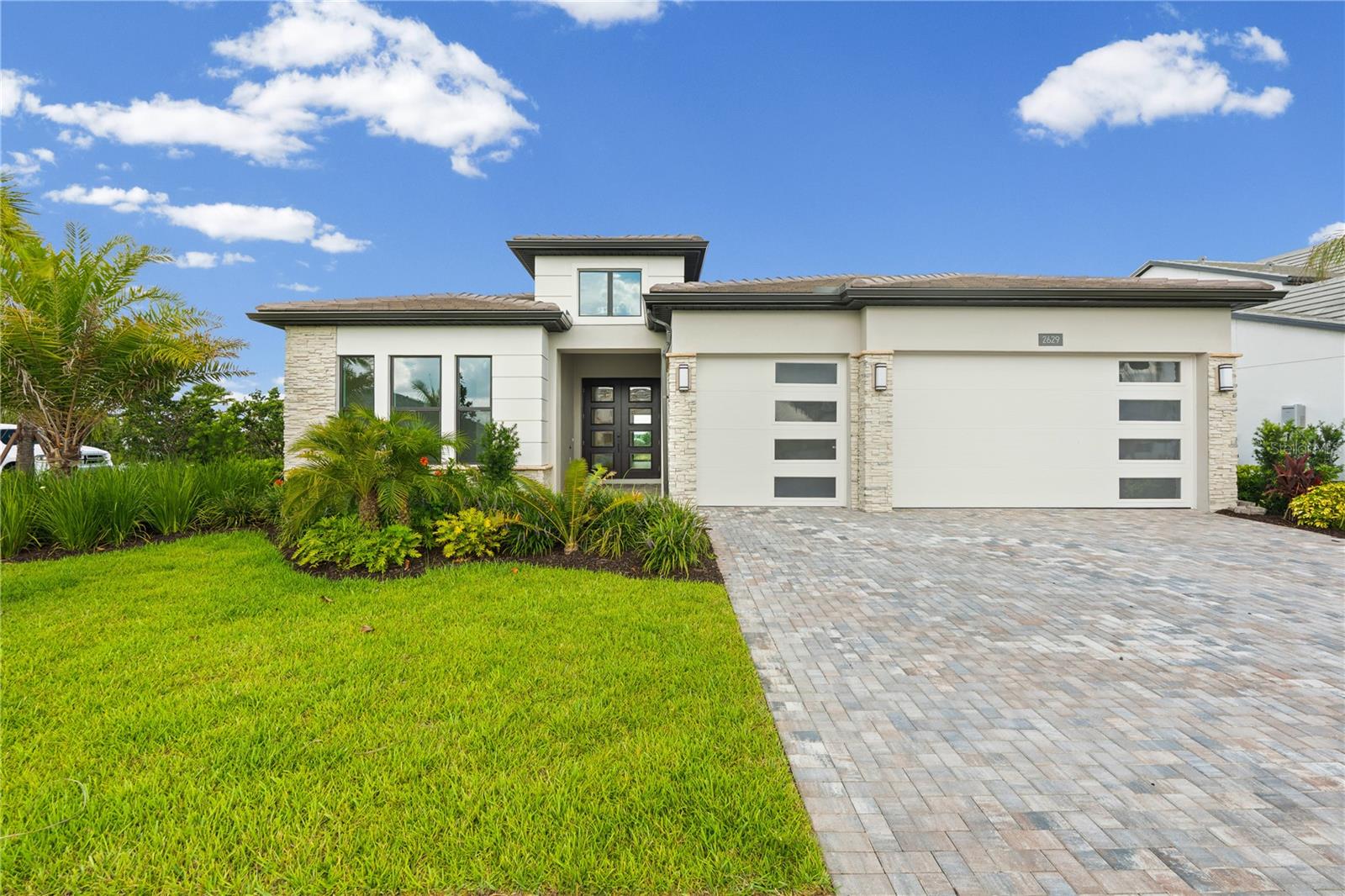 2629 WATERFRONT CIR — photo 3