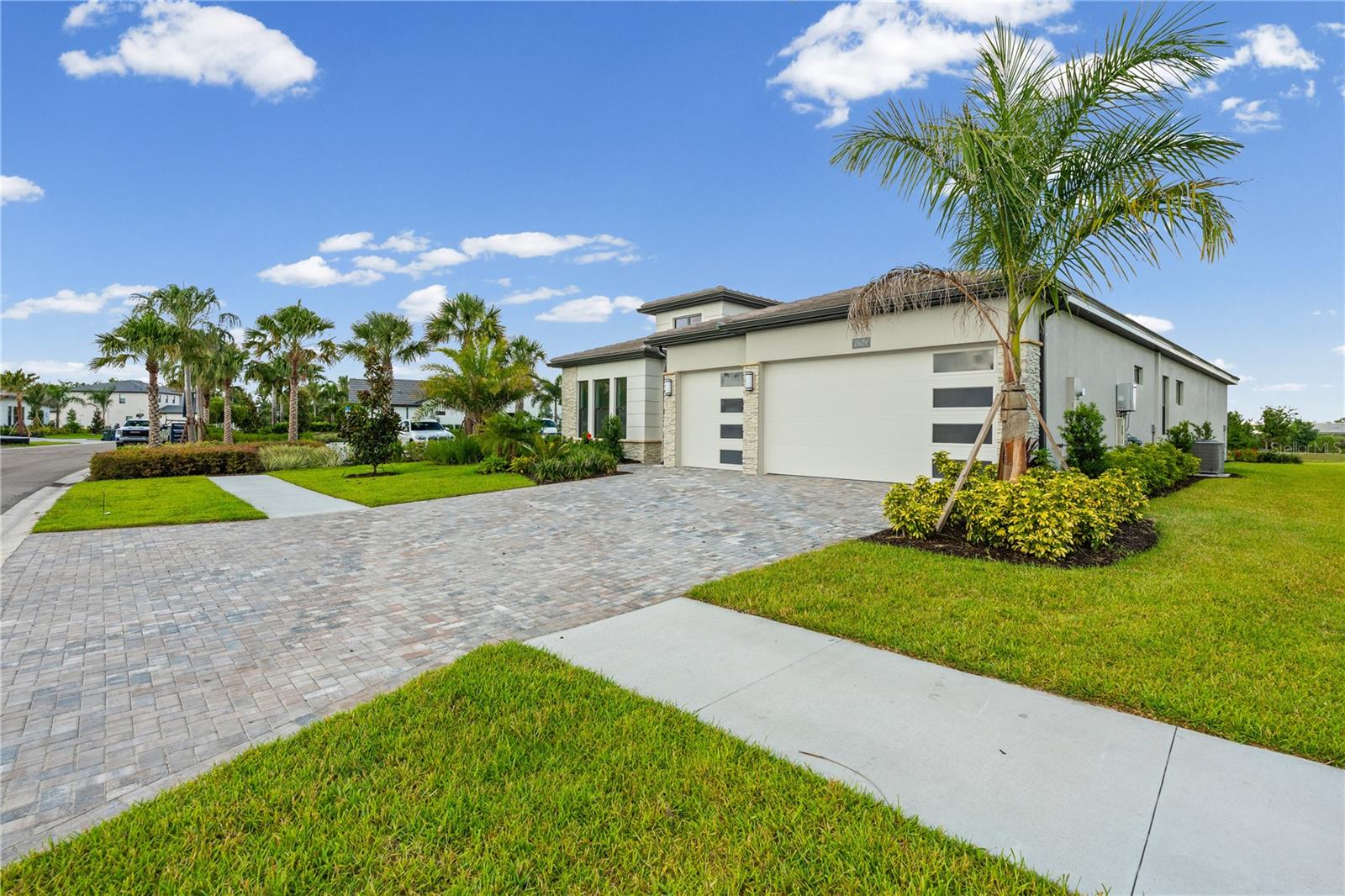 2629 WATERFRONT CIR — photo 6