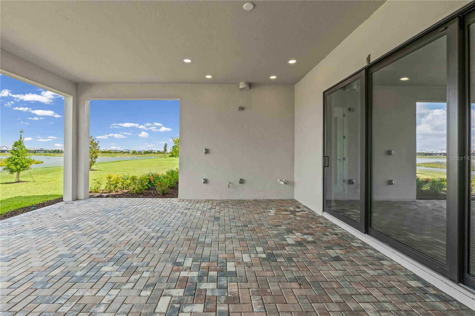 2629 WATERFRONT CIR — photo 46