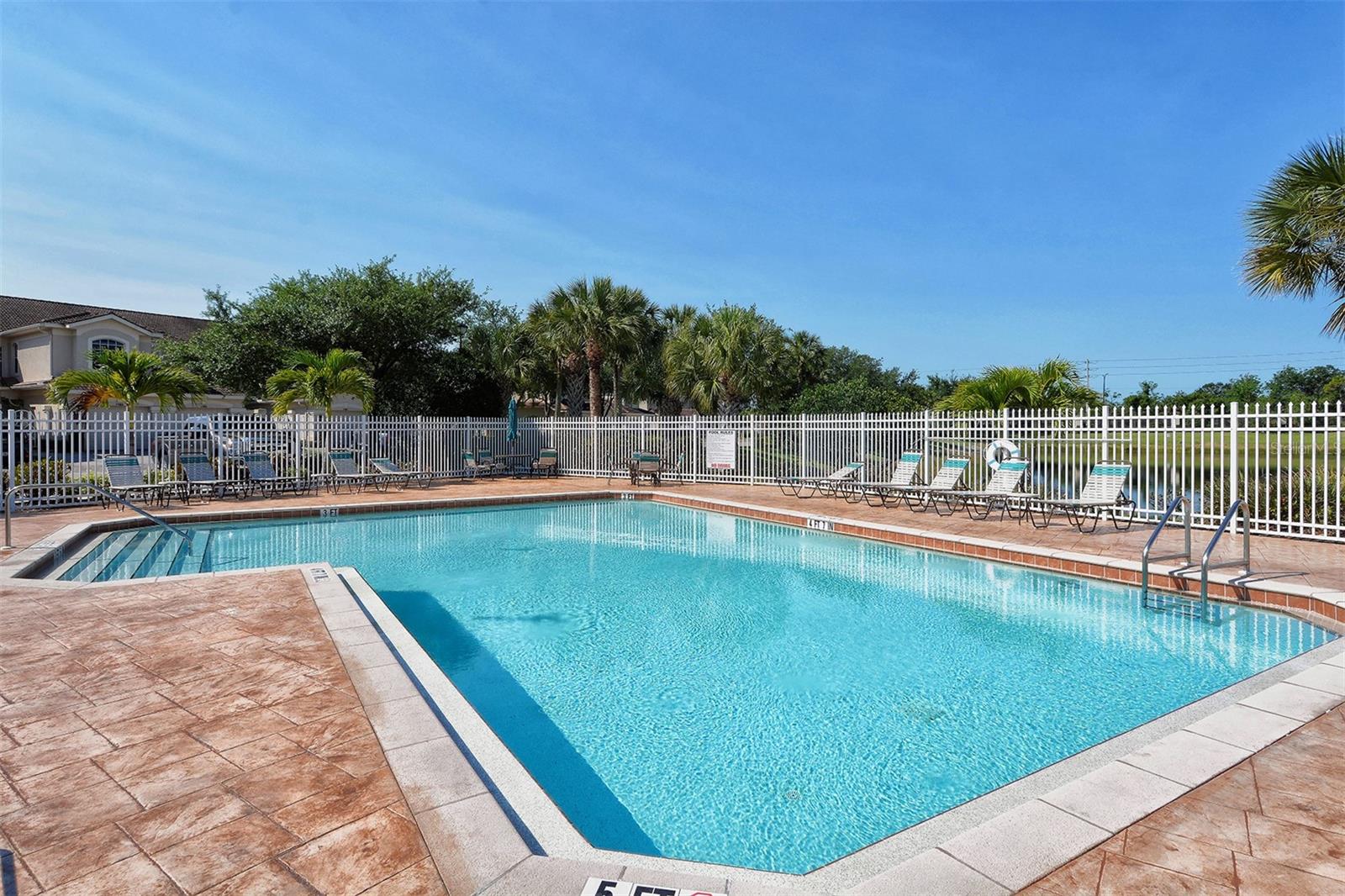 7106 PROSPERITY CIR #1201 — photo 43