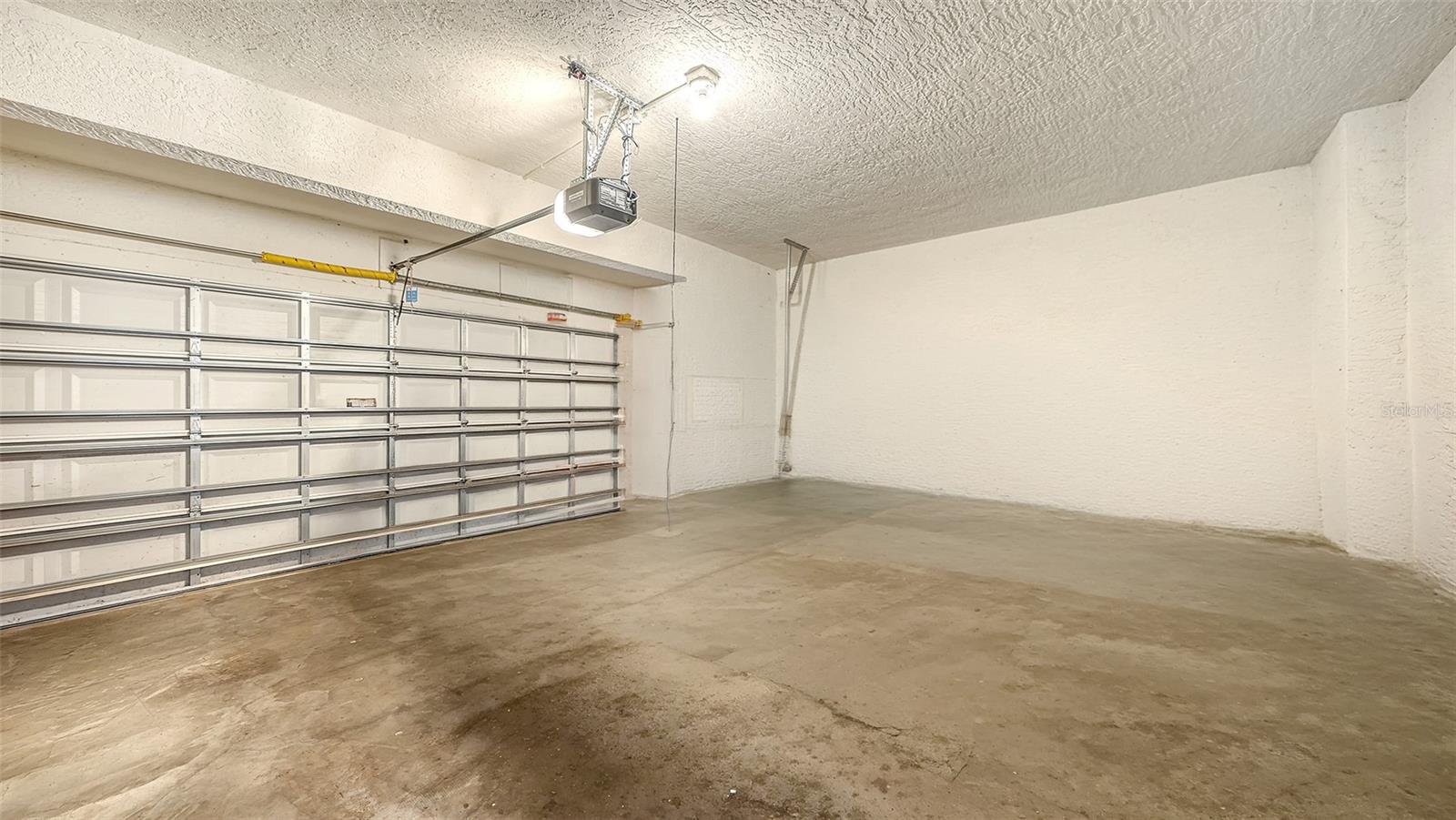 7106 PROSPERITY CIR #1201 — photo 39