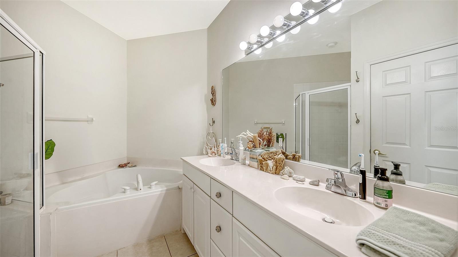 7106 PROSPERITY CIR #1201 — photo 28