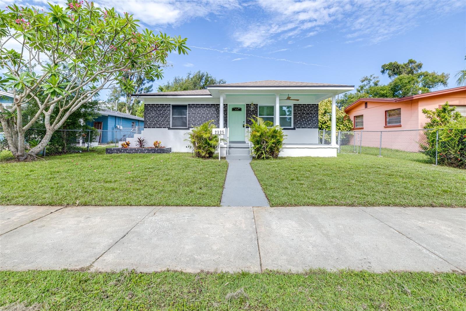 2325 HIGHLAND ST S — photo 4