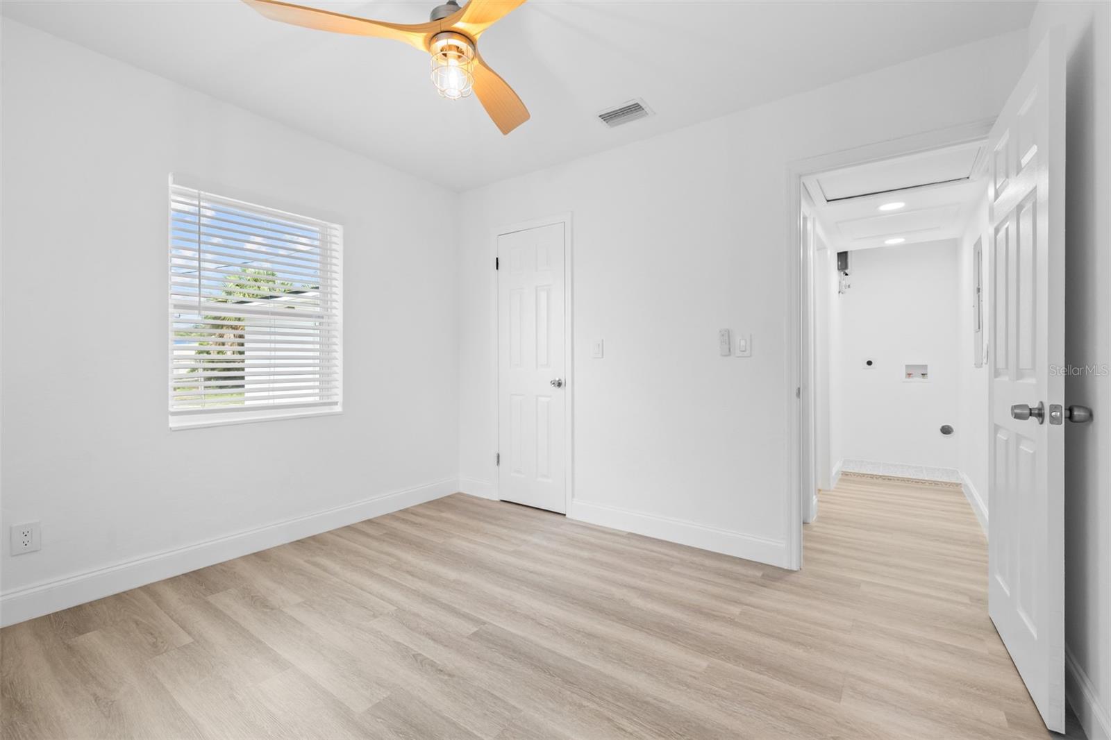 2325 HIGHLAND ST S — photo 26