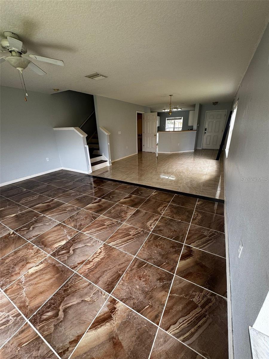 6913 MARBLE FAWN PL — photo 2