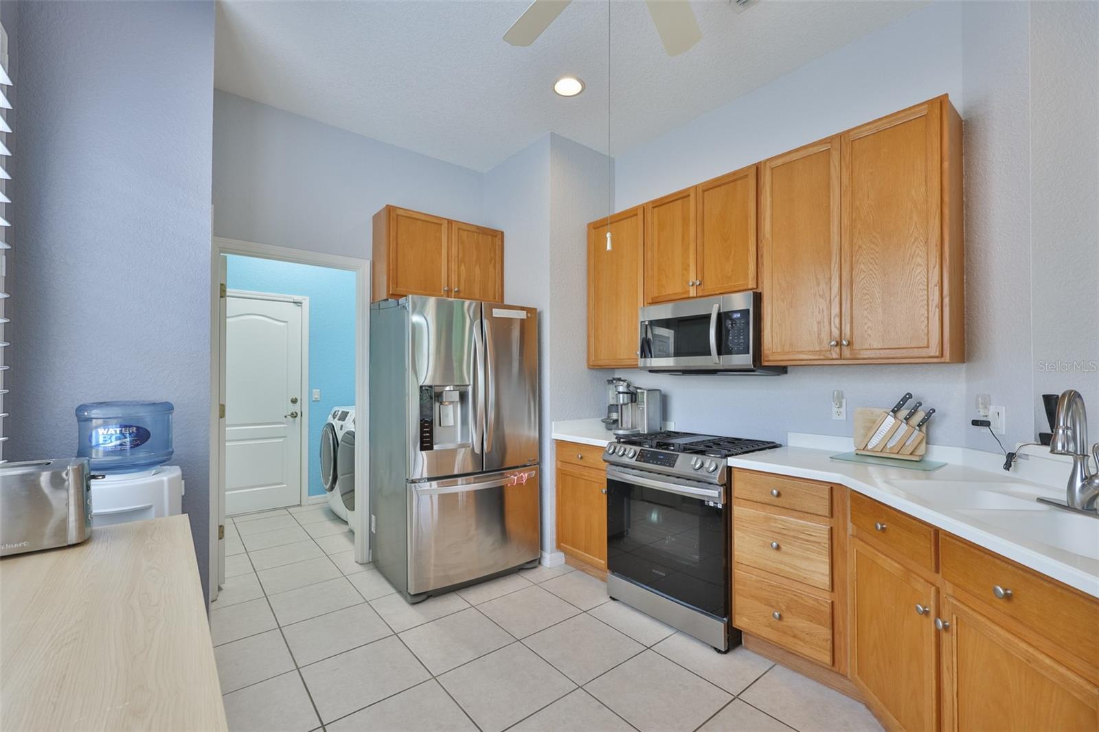 1050 REGAL MANOR WAY — photo 4