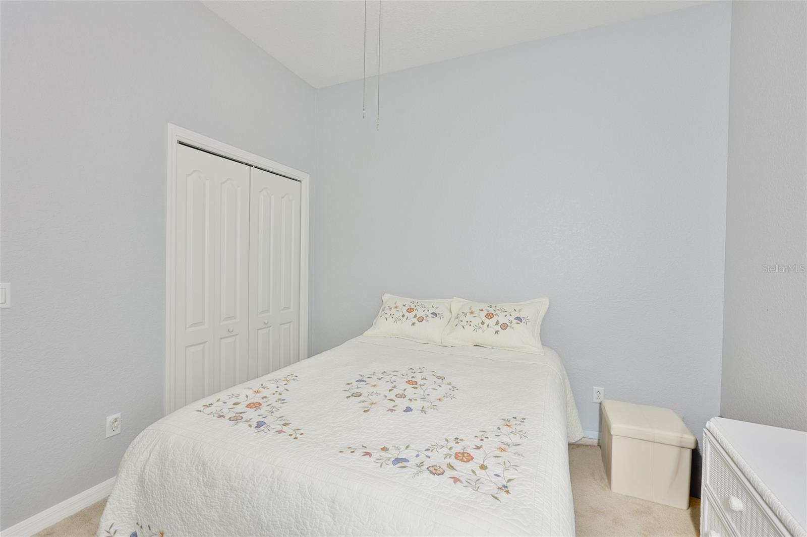 1050 REGAL MANOR WAY — photo 9