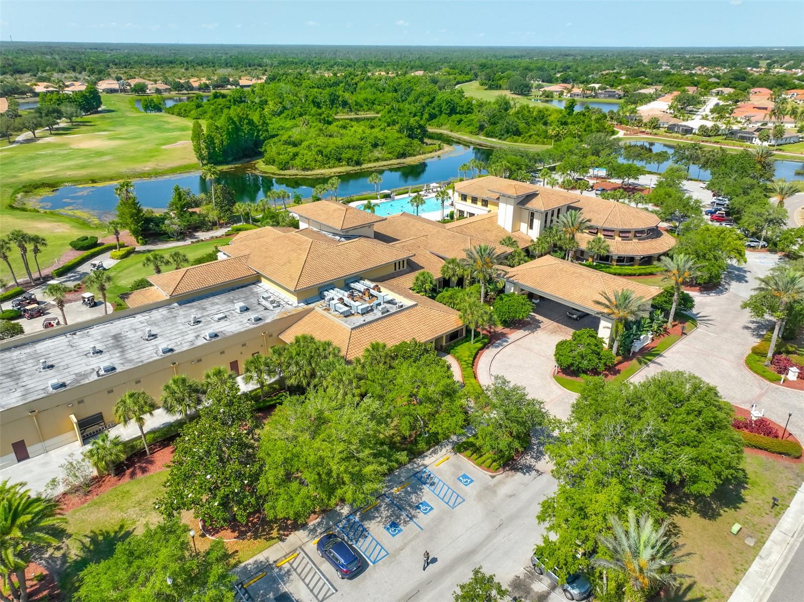 1050 REGAL MANOR WAY — photo 47
