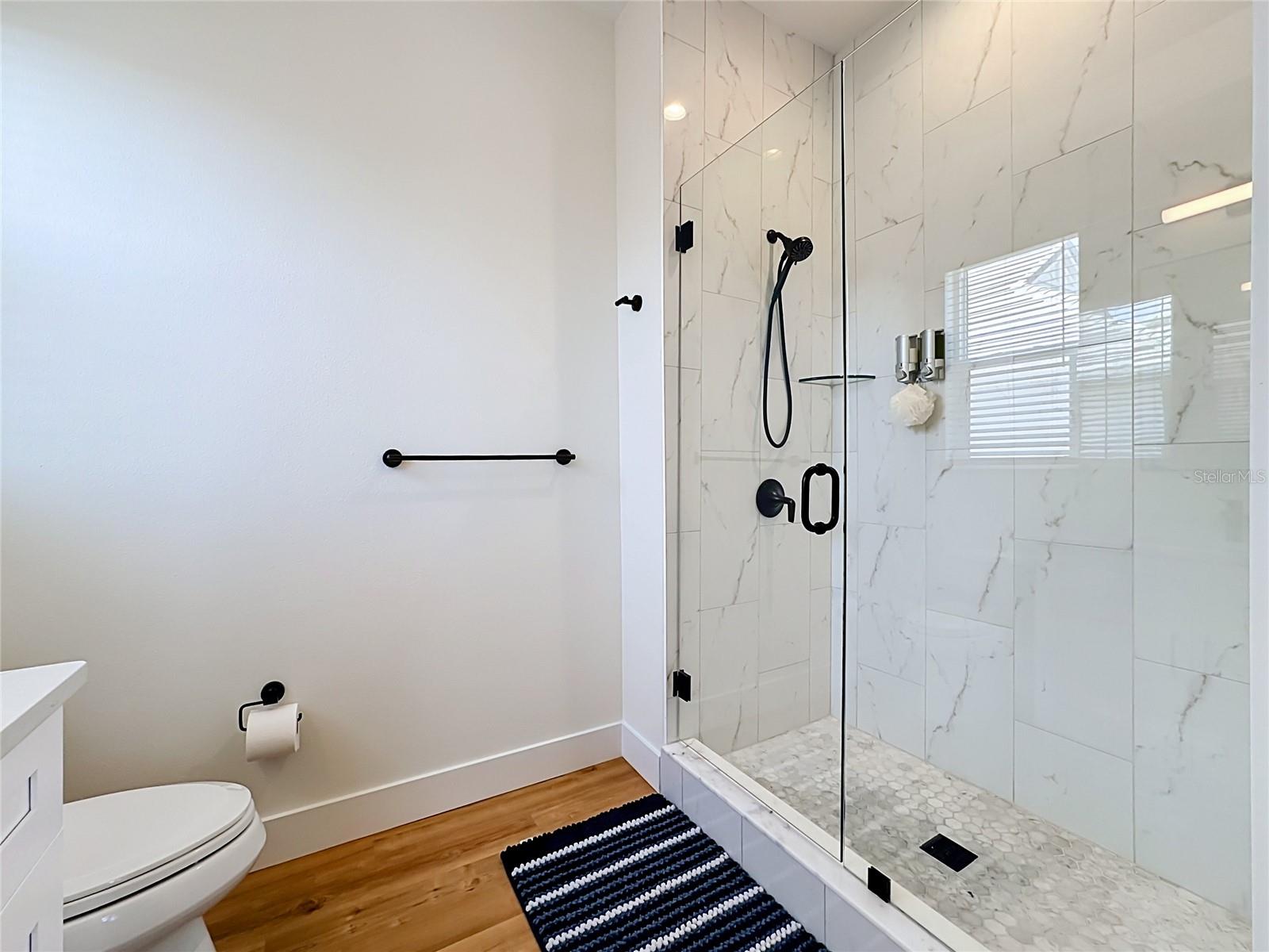 6925 BOCHI CIR — photo 32