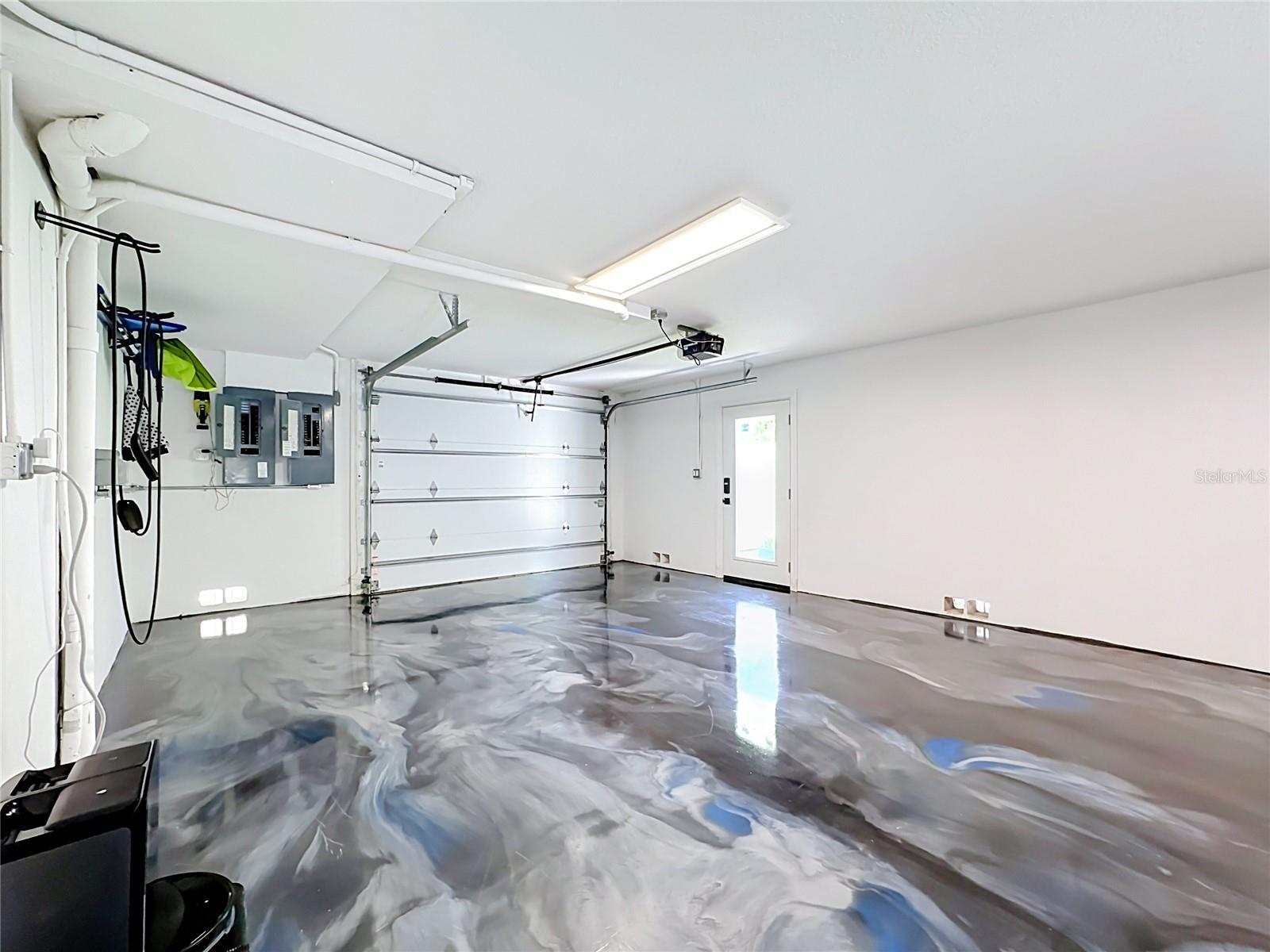 6925 BOCHI CIR — photo 33