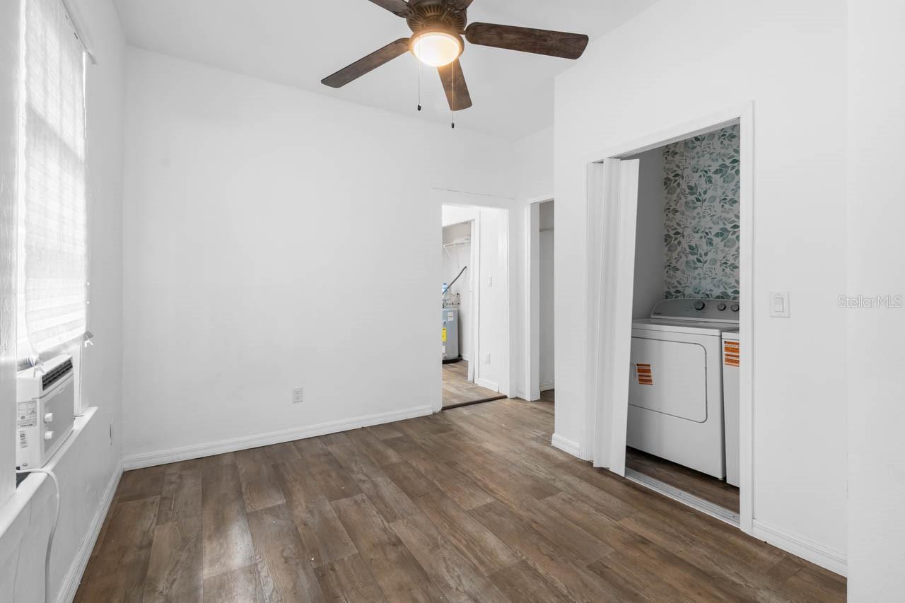 1305 E 17TH AVE — photo 33