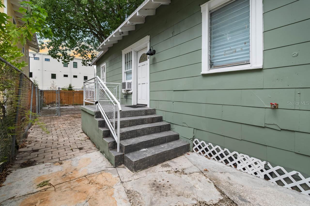 1305 E 17TH AVE — photo 60