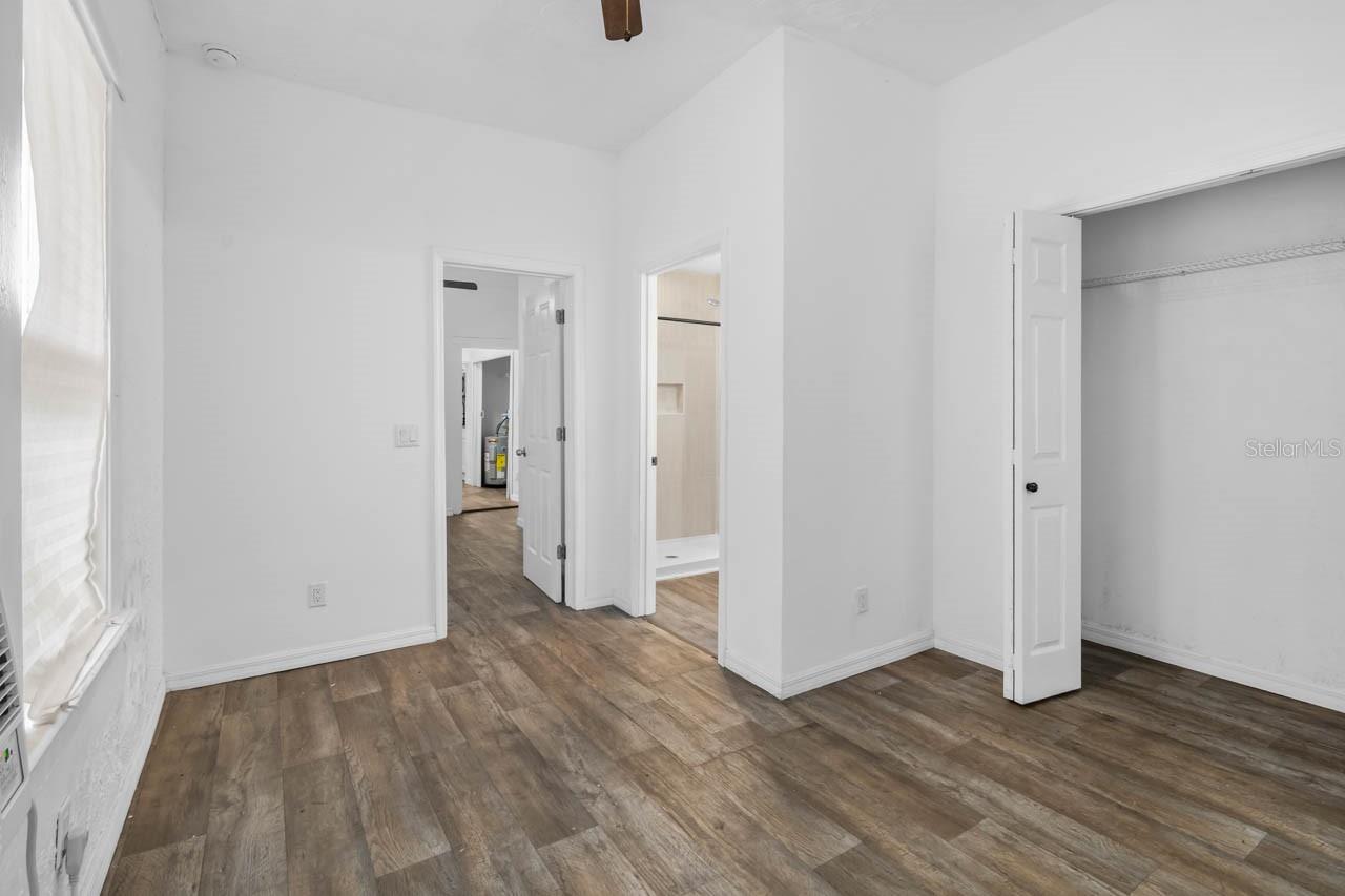 1305 E 17TH AVE — photo 37