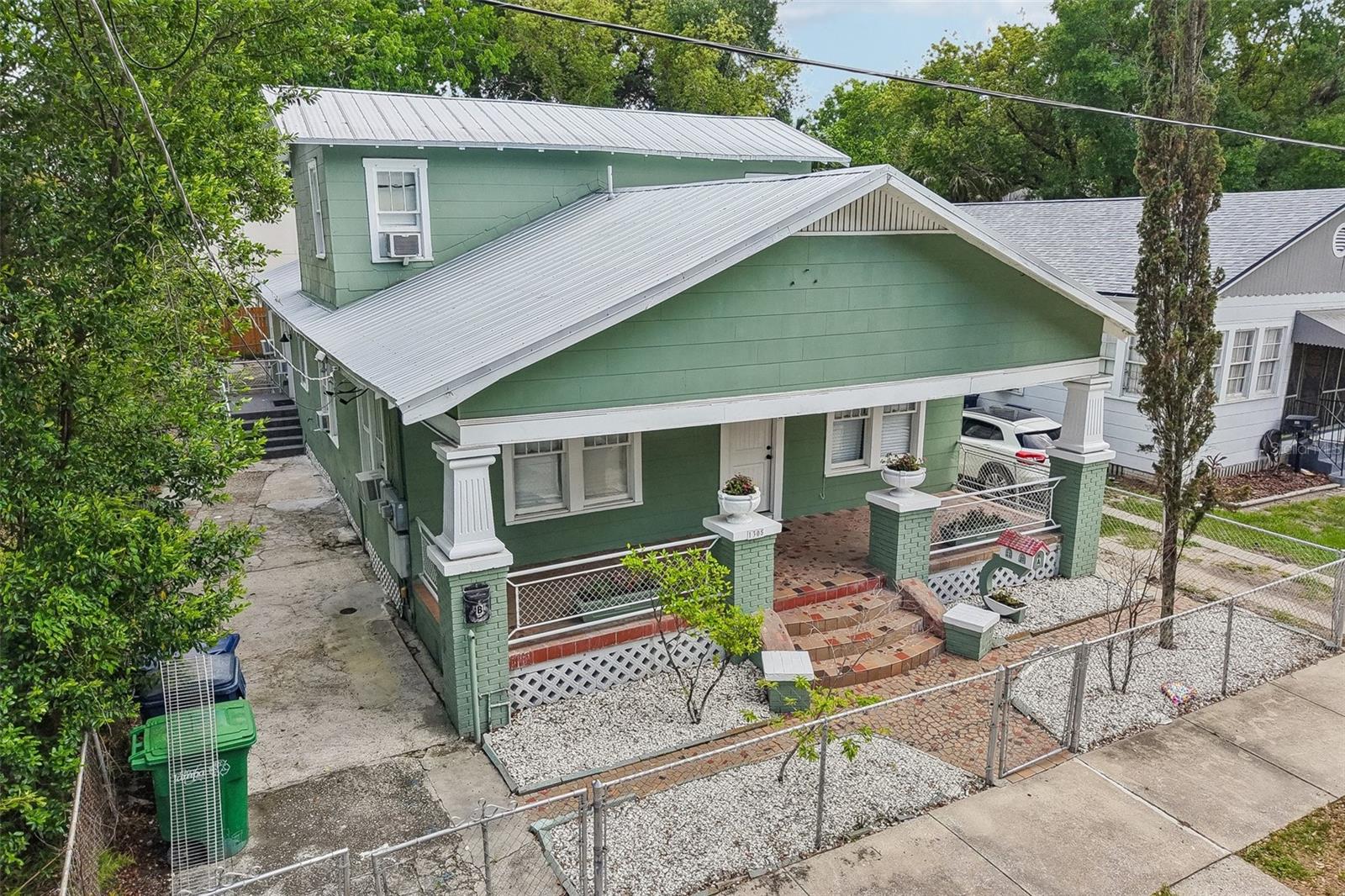 1305 E 17TH AVE — photo 56