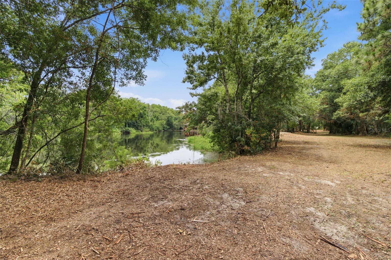 6409 CHISWICK CT — photo 4