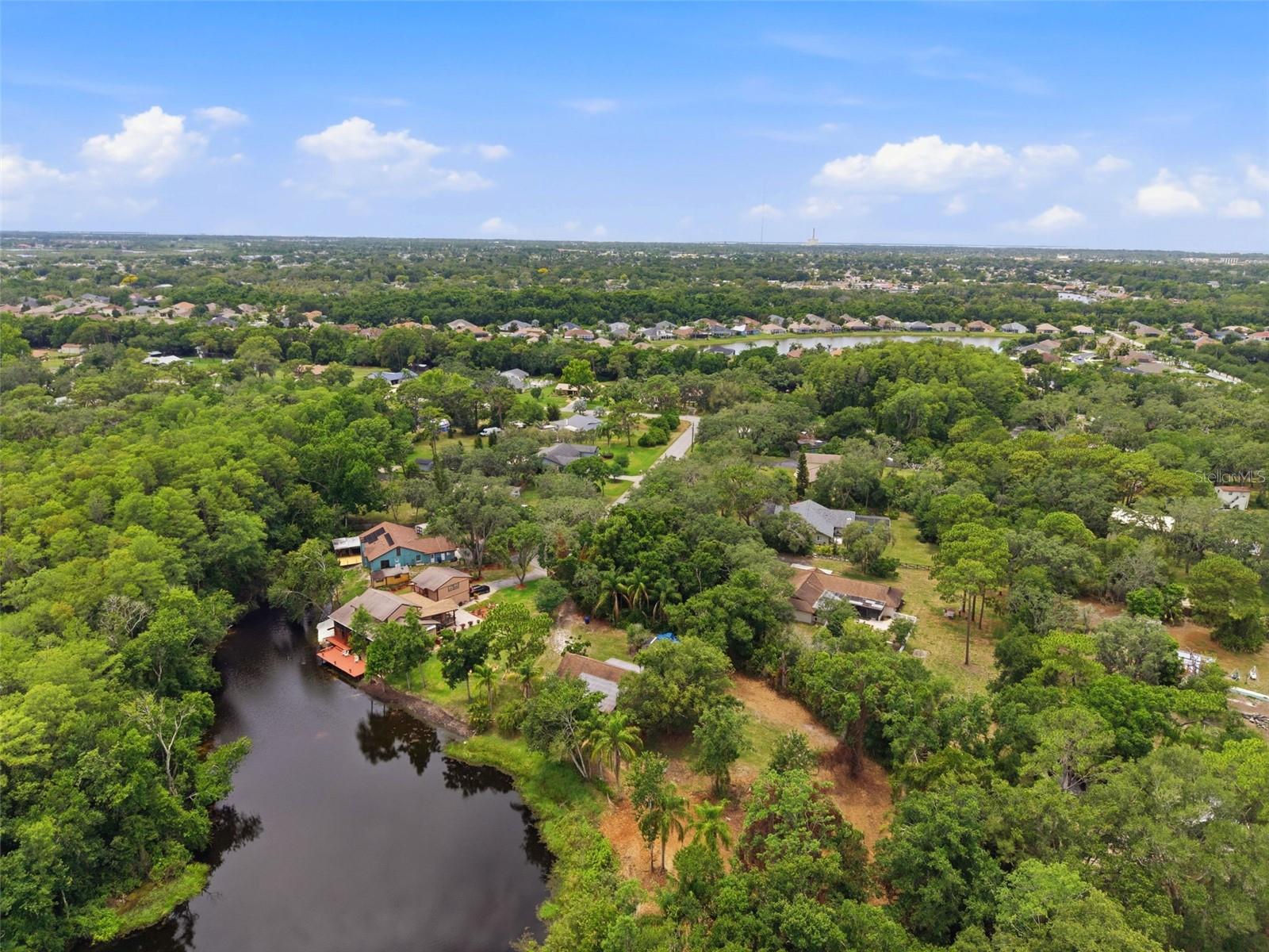 6409 CHISWICK CT — photo 10