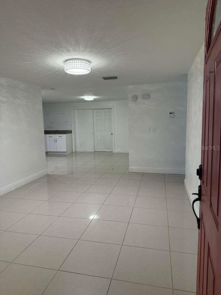 8518 WOODLAKE DR — photo 7
