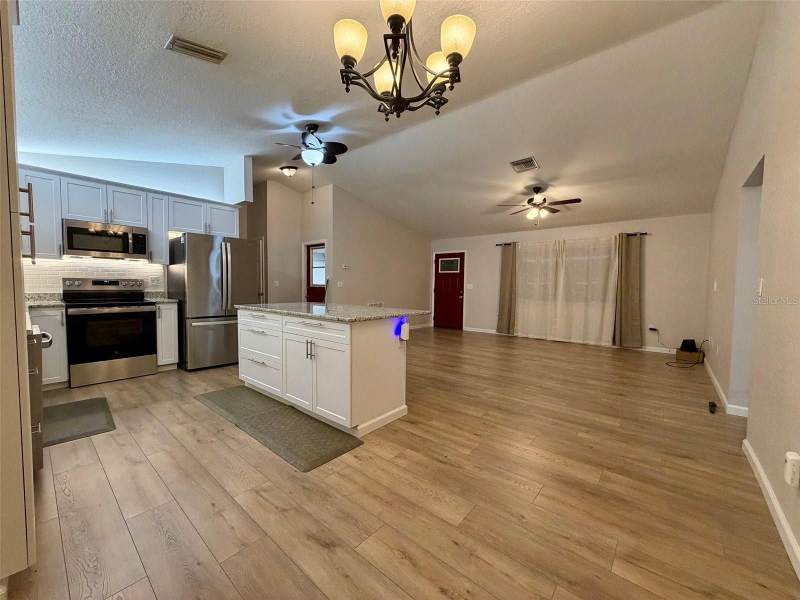 7242 ASHMORE DR — photo 5