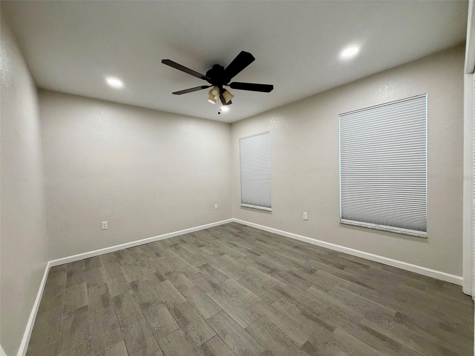 7242 ASHMORE DR — photo 13