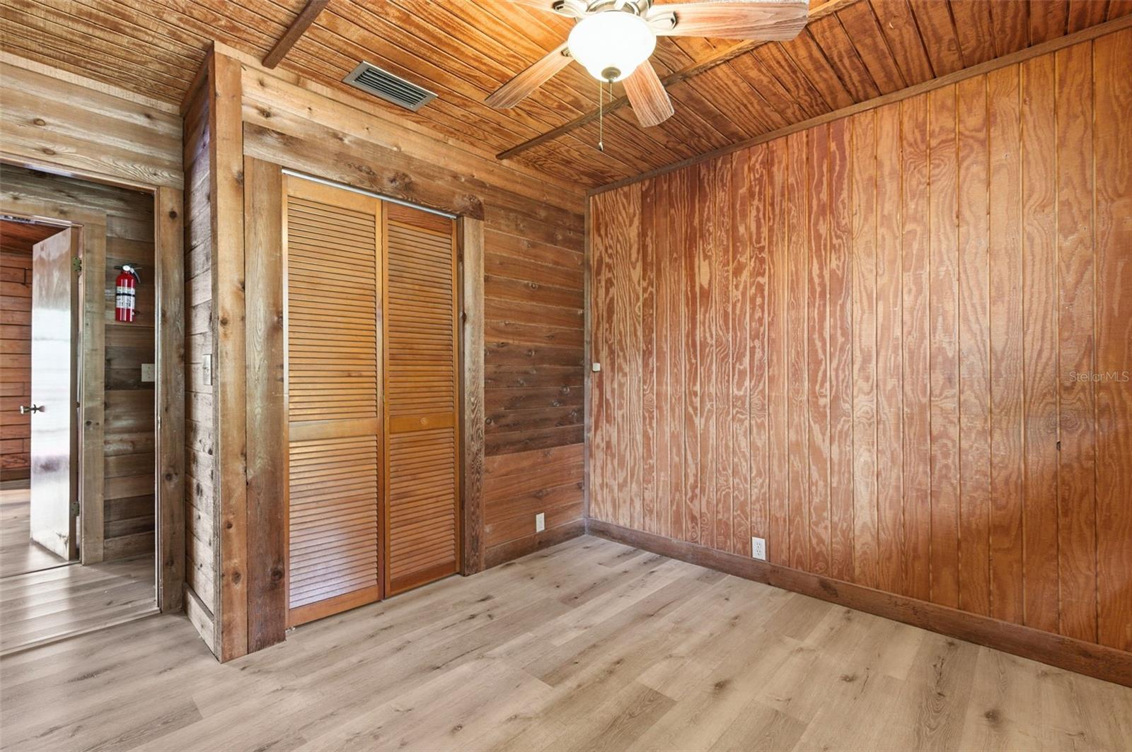6409 CHISWICK CT — photo 35