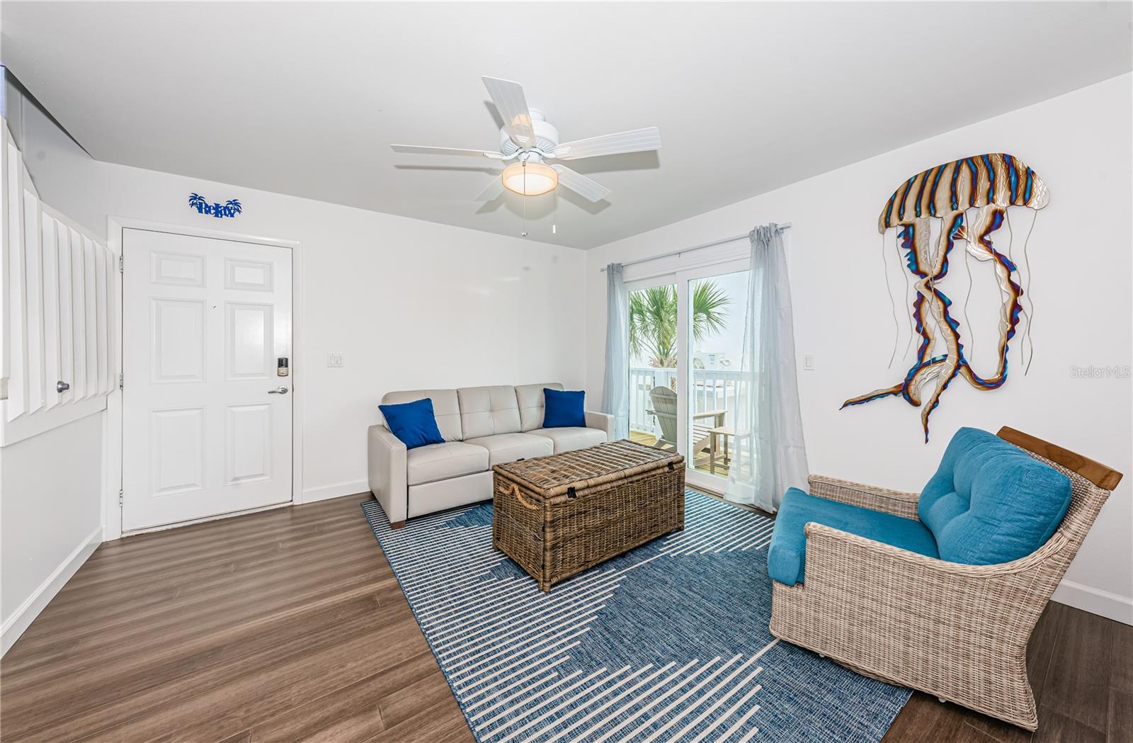 8432 W GULF BLVD #Jellyfish — photo 15