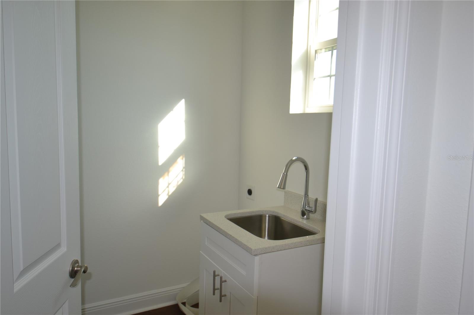 5728 BISCAYNE CT — photo 21