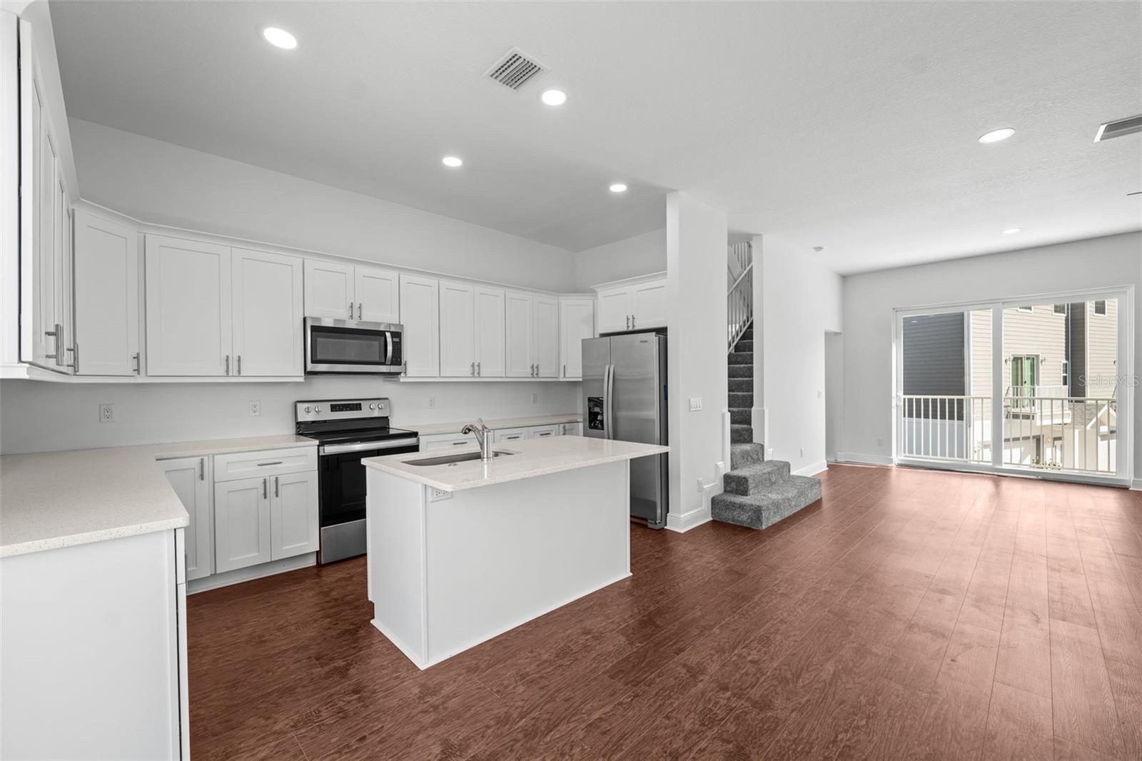 5728 BISCAYNE CT — photo 5