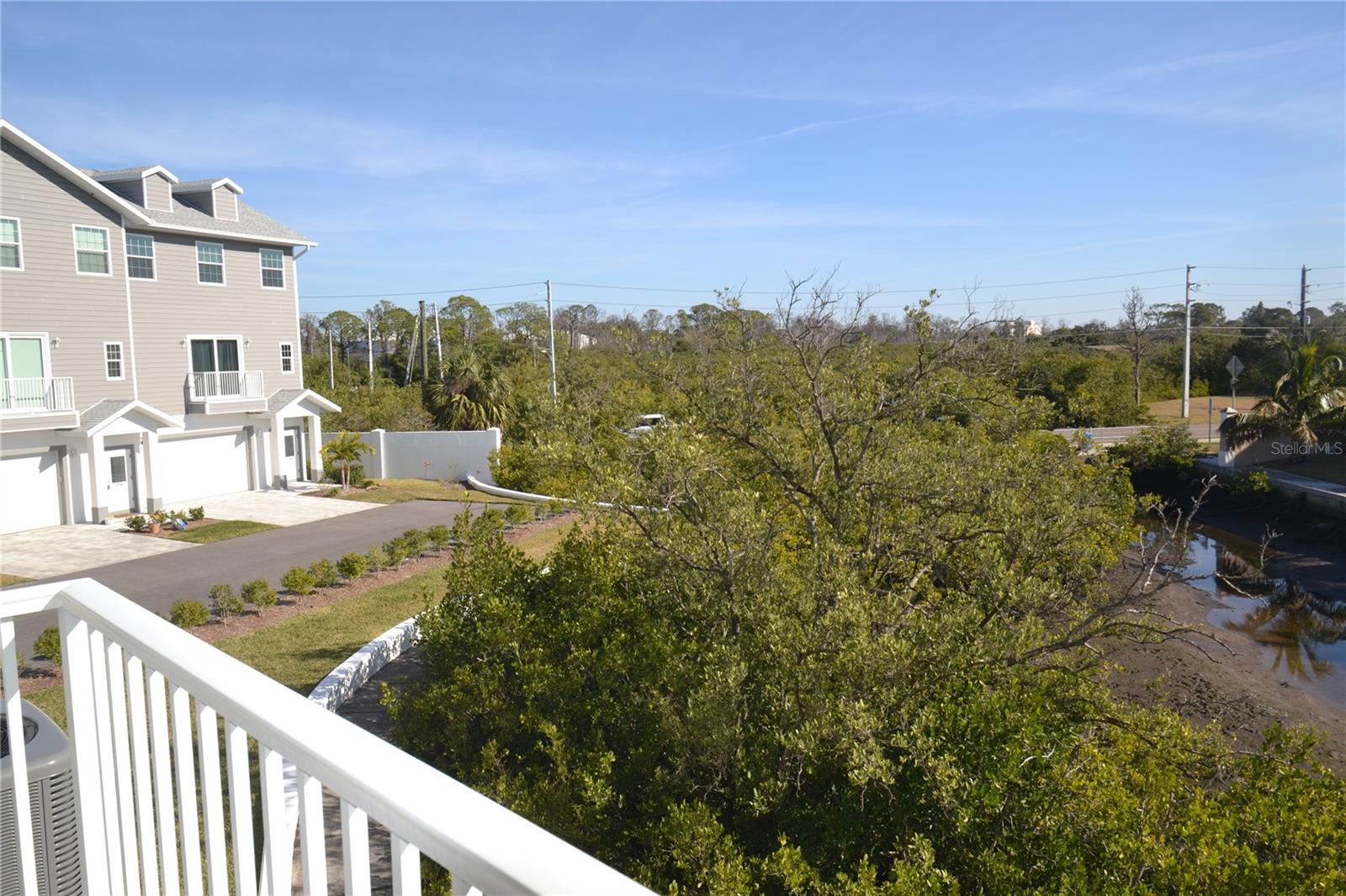 5728 BISCAYNE CT — photo 27