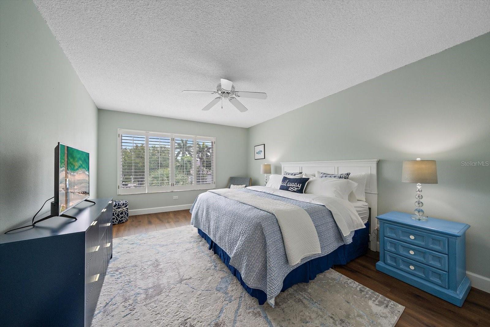 100 SANDS POINT RD #303 — photo 18