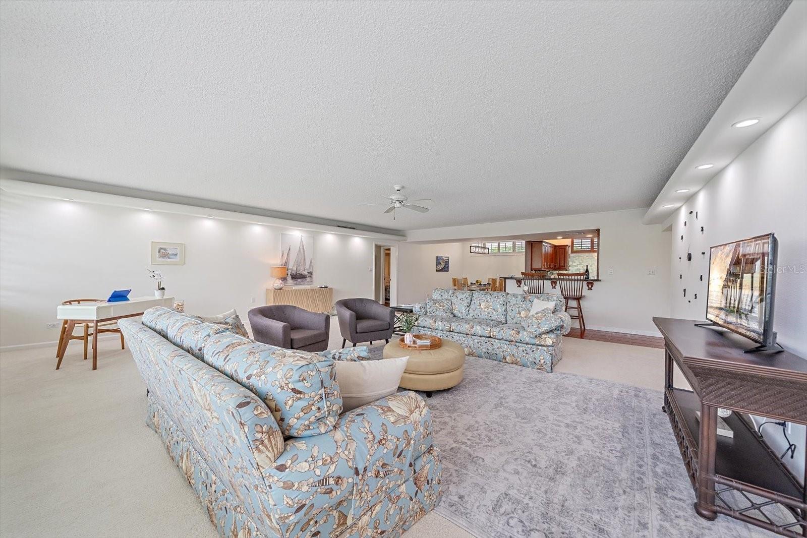 100 SANDS POINT RD #303 — photo 12