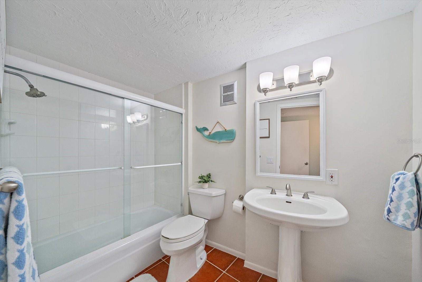 100 SANDS POINT RD #303 — photo 25