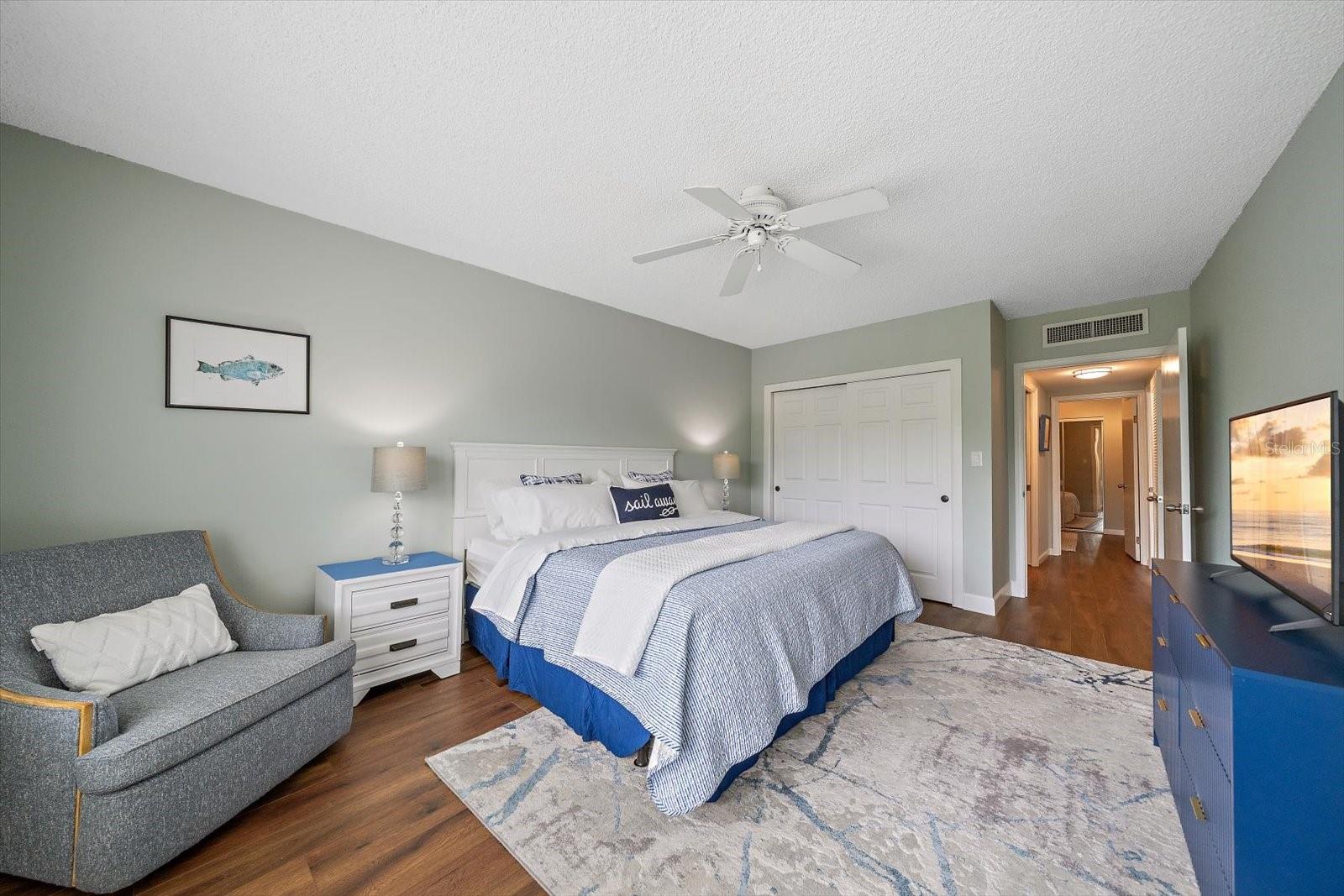 100 SANDS POINT RD #303 — photo 17