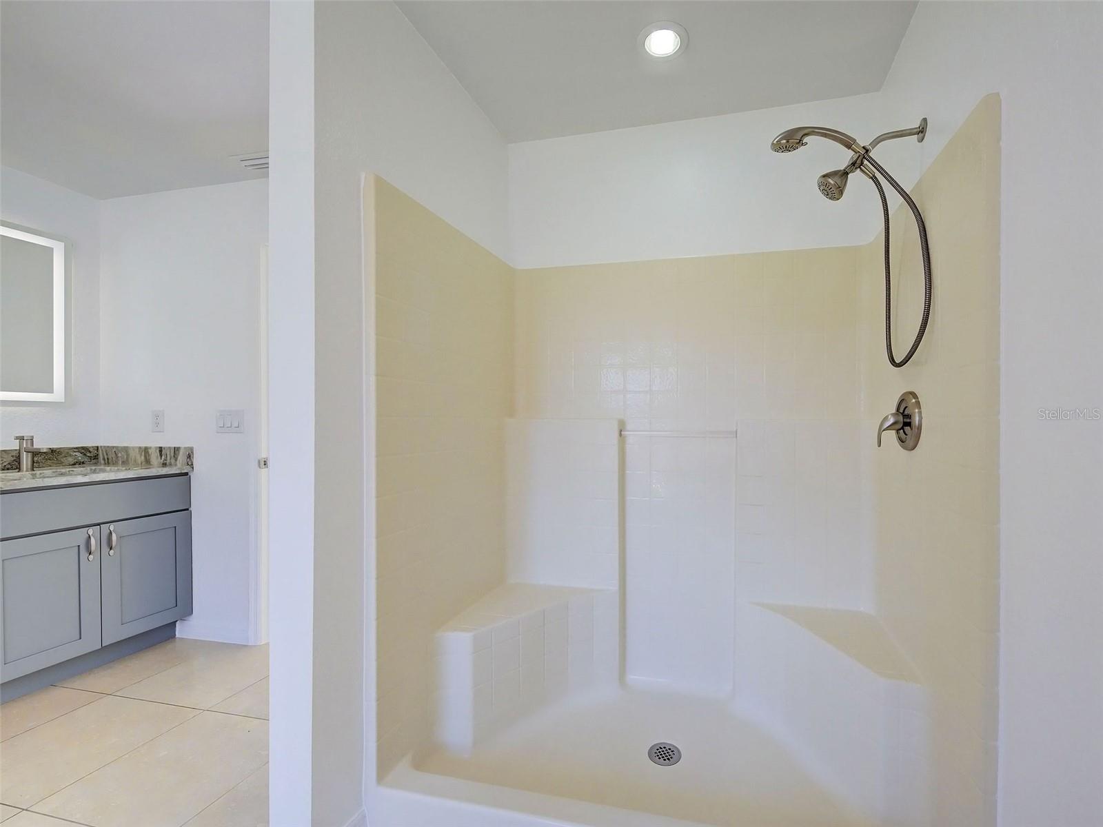 1115 URMEY LN — photo 15