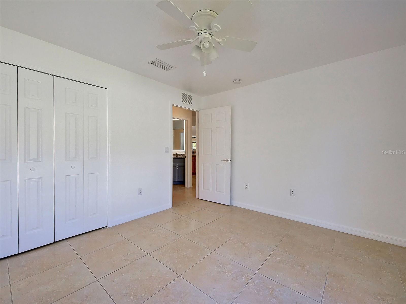 1115 URMEY LN — photo 40