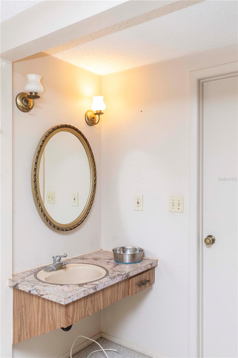 12101 LONGSTRAP LN — photo 18