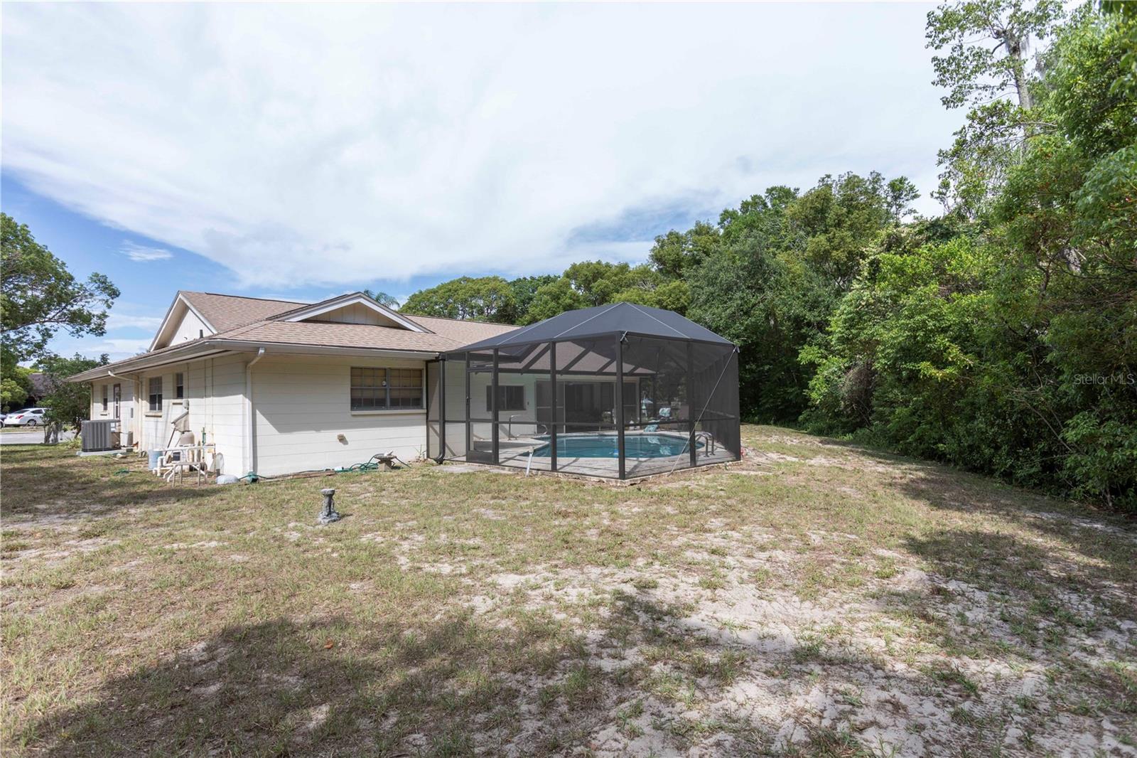 12101 LONGSTRAP LN — photo 3