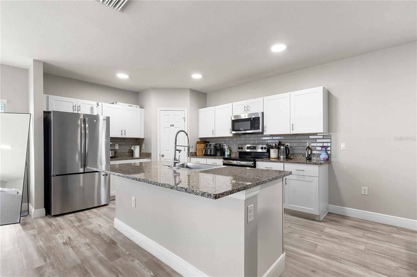 13109 FRUITVILLE WAY — photo 12
