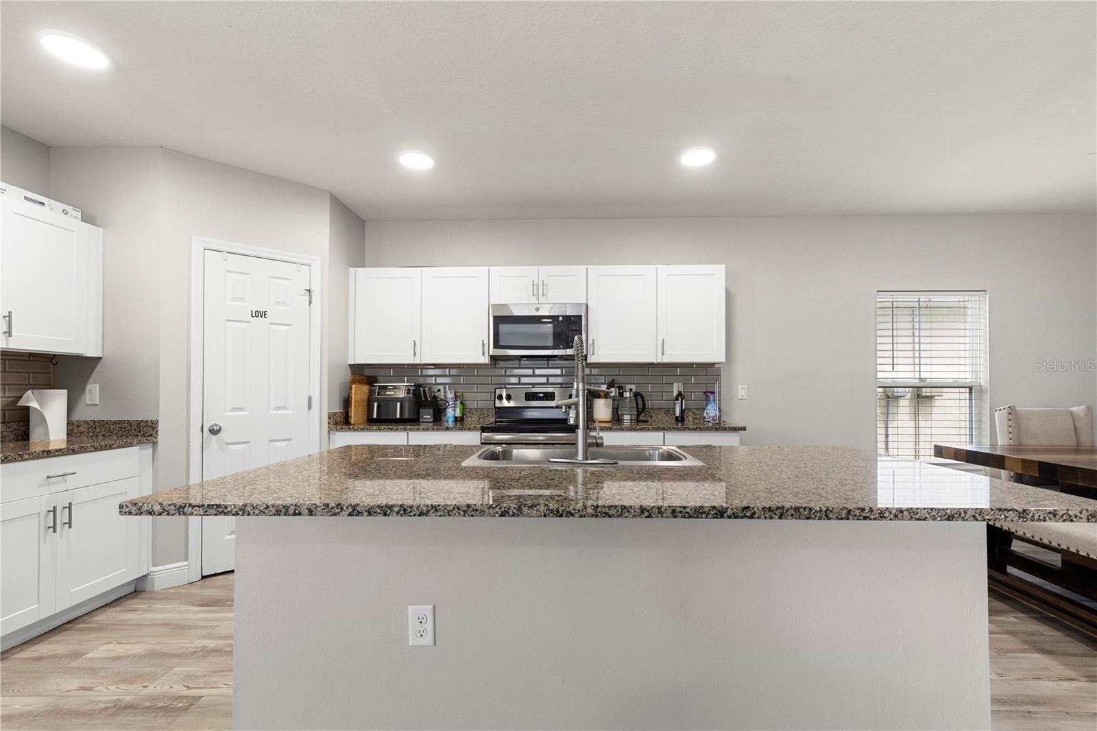 13109 FRUITVILLE WAY — photo 10