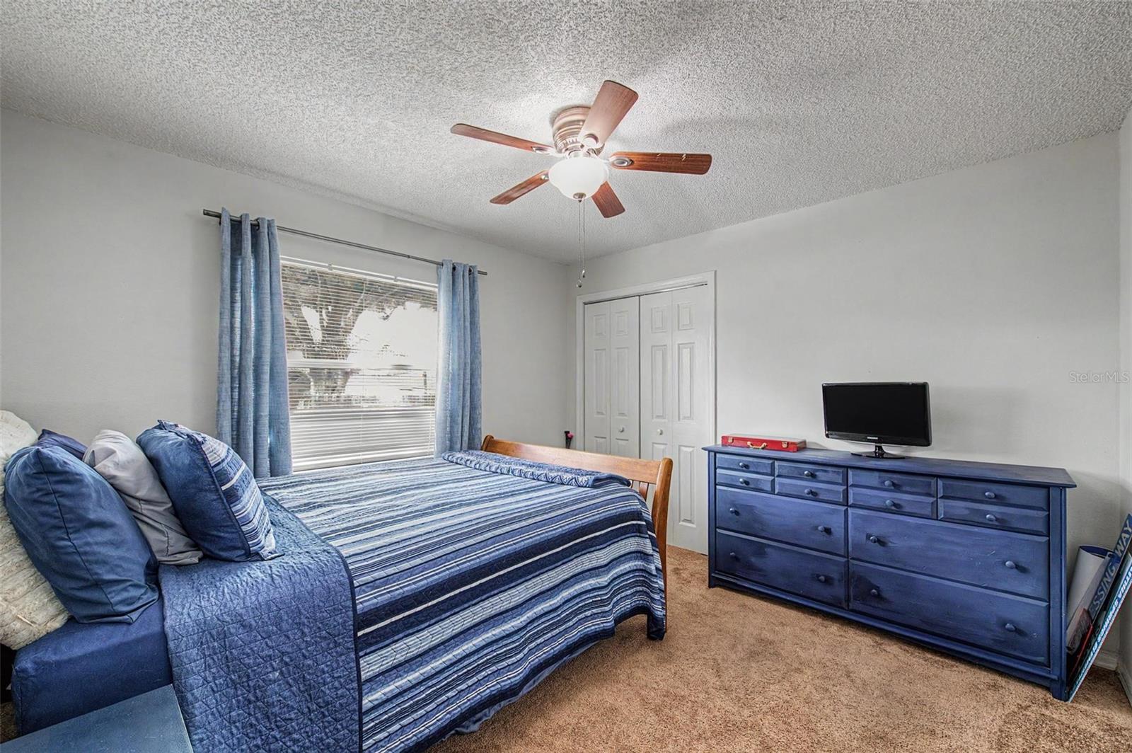 3916 BROOMSEDGE LN — photo 35