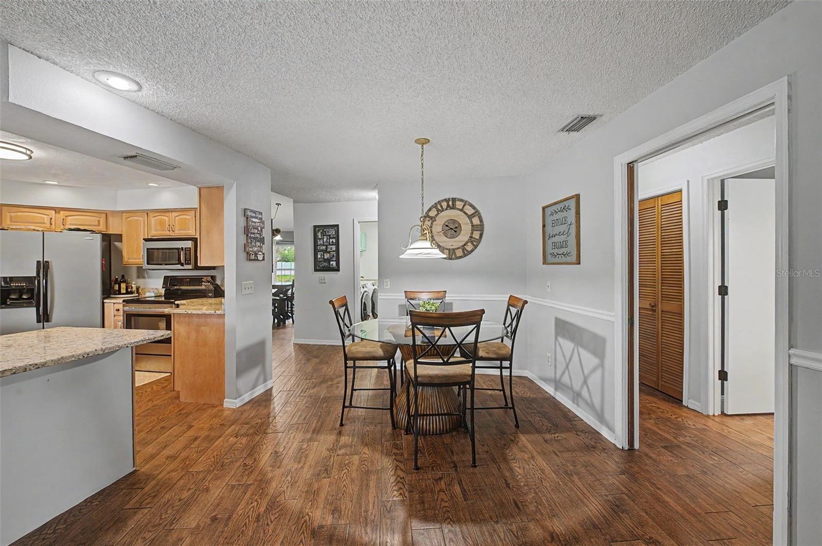 3916 BROOMSEDGE LN — photo 15