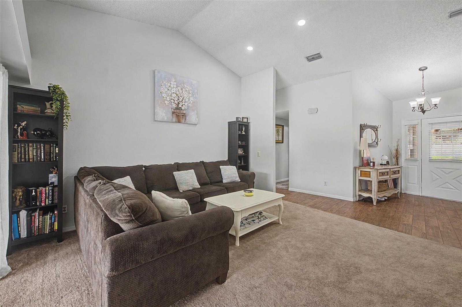 3916 BROOMSEDGE LN — photo 6