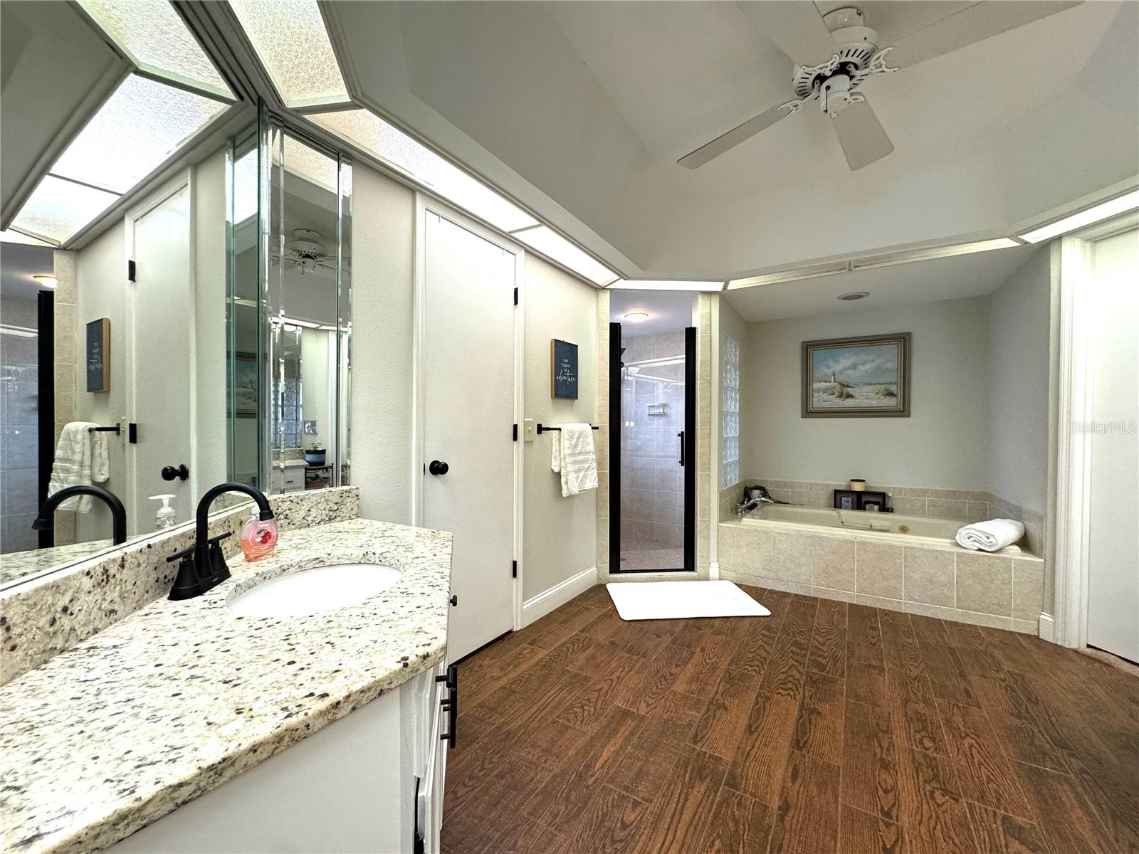 3916 BROOMSEDGE LN — photo 30