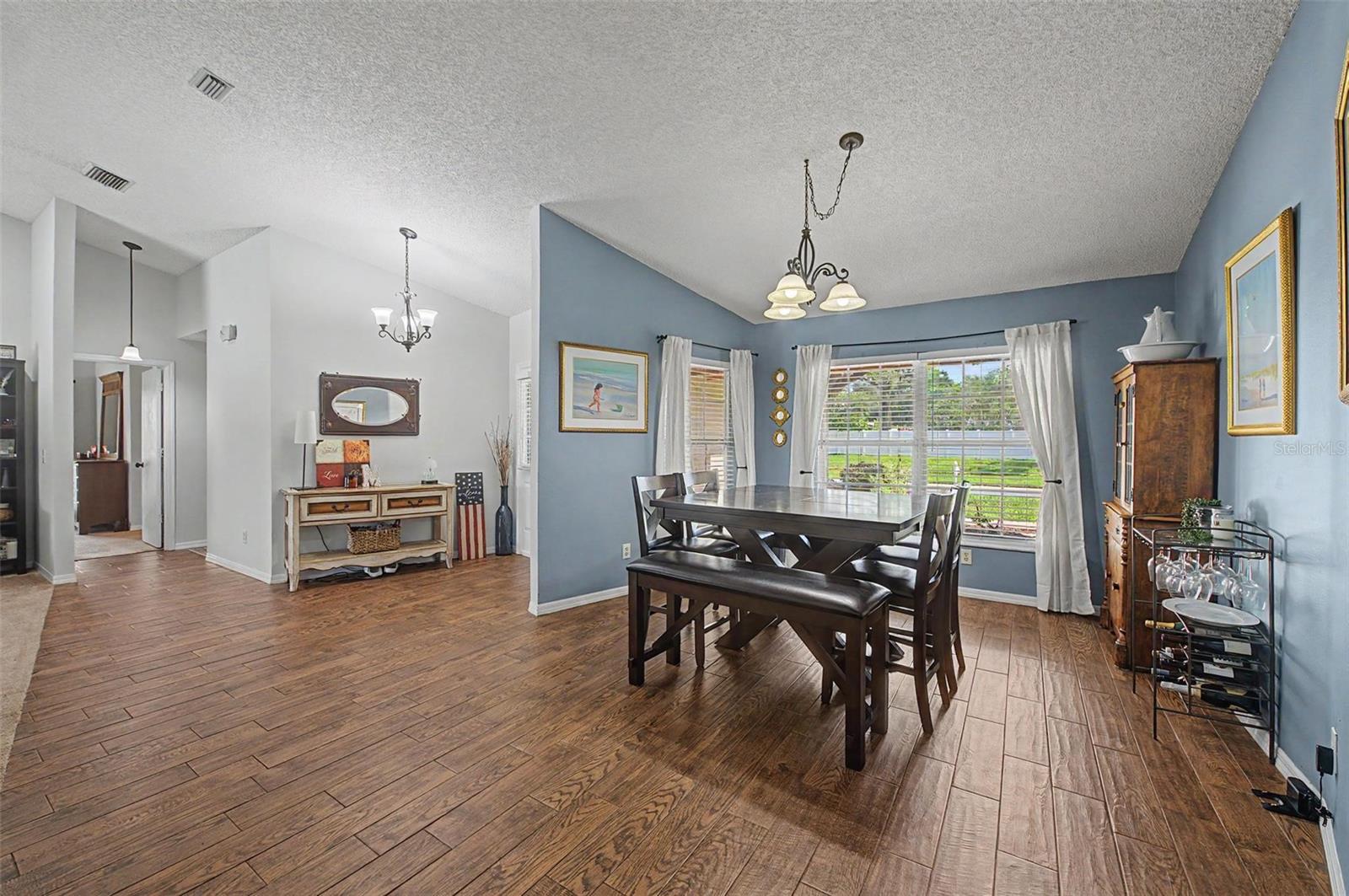 3916 BROOMSEDGE LN — photo 9