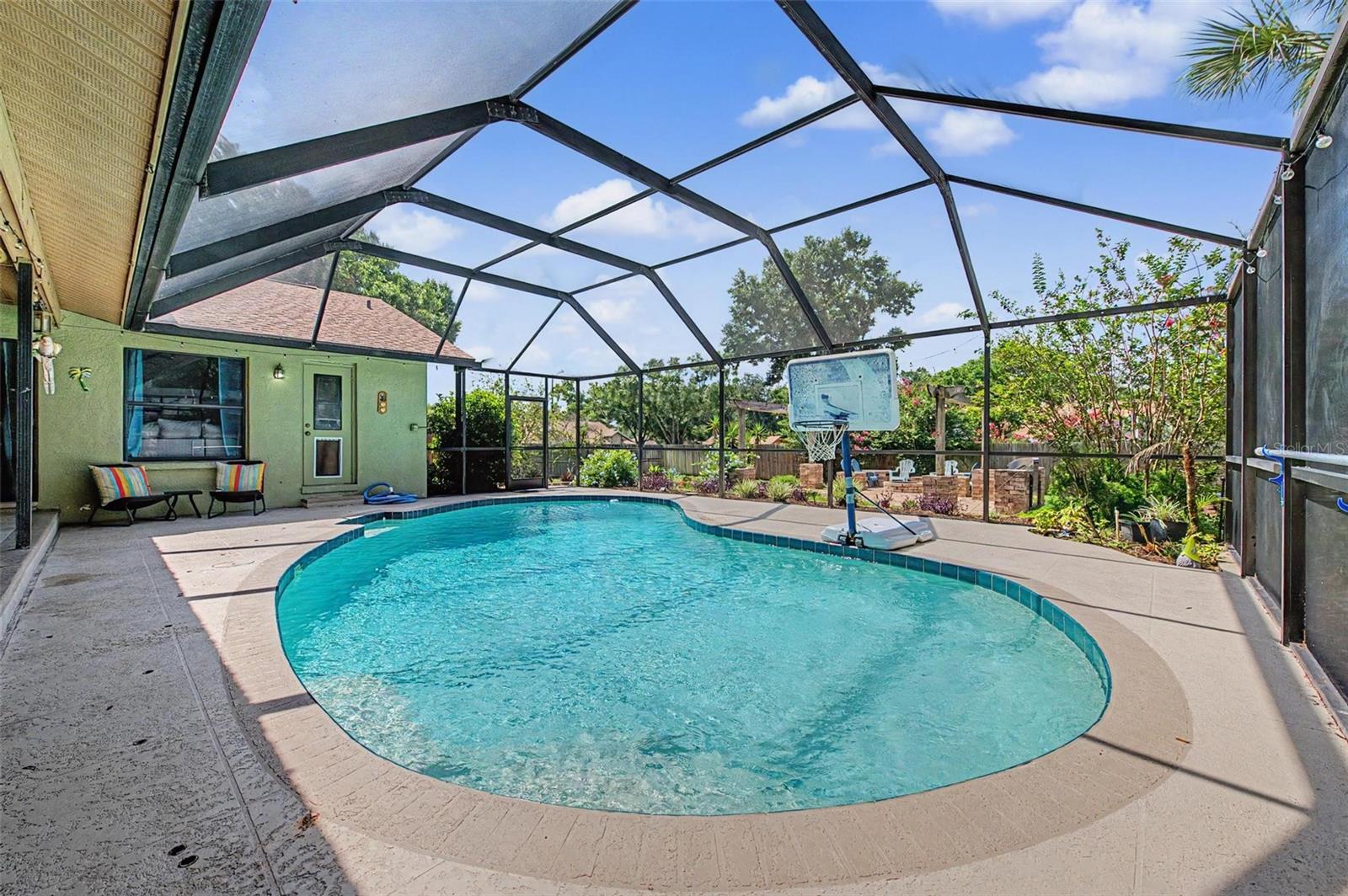 3916 BROOMSEDGE LN — photo 38