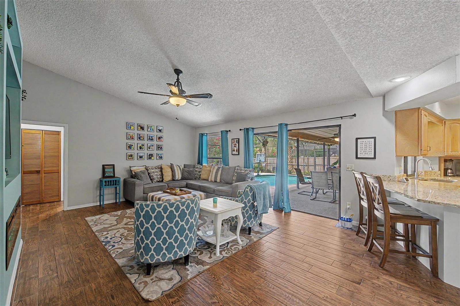 3916 BROOMSEDGE LN — photo 12