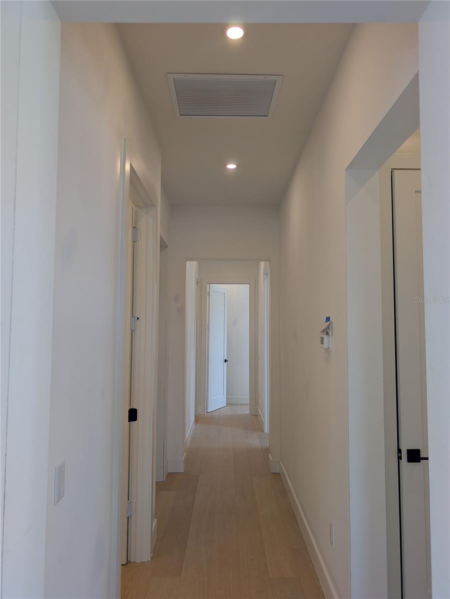 4086 13TH LN NE — photo 11