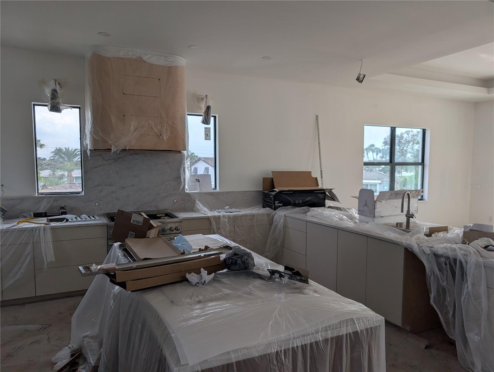 4086 13TH LN NE — photo 13