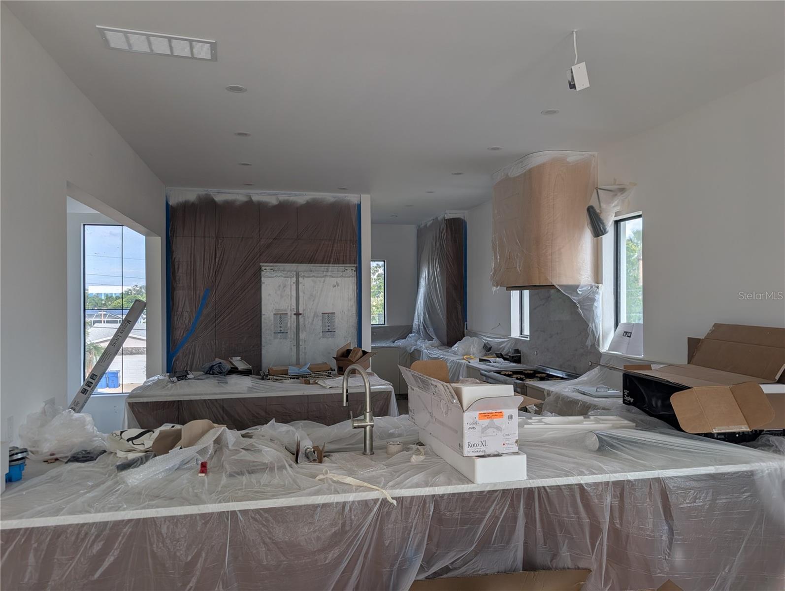 4086 13TH LN NE — photo 12
