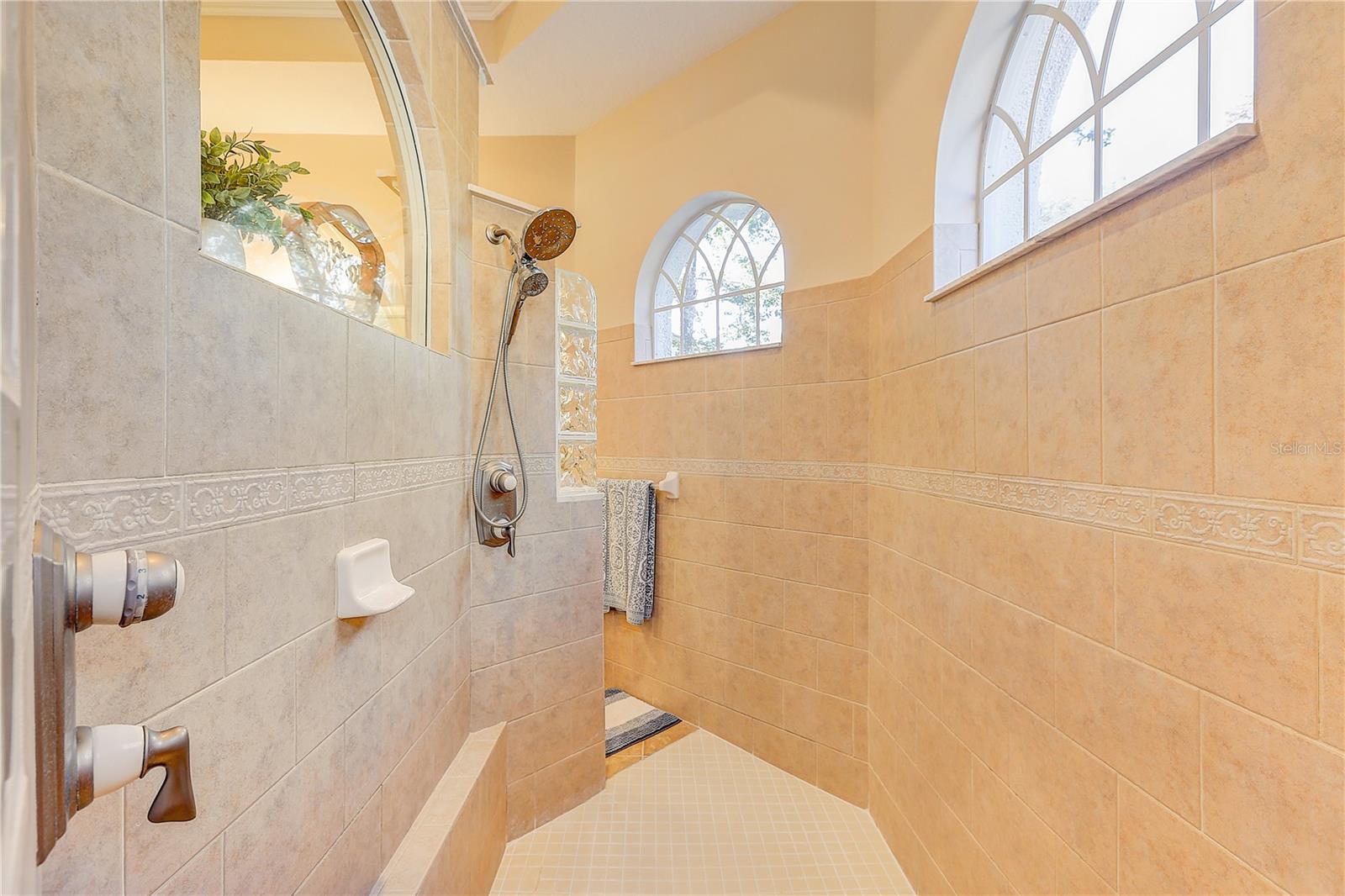 12054 QUAIL RIDGE DR — photo 29